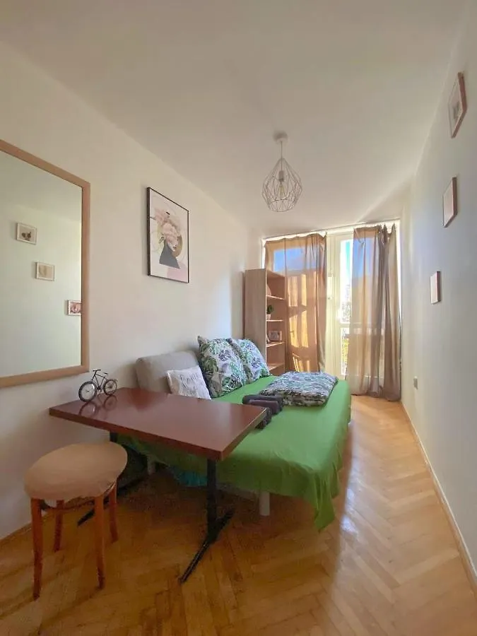 Krochmalna room 1 Warszawa Polska