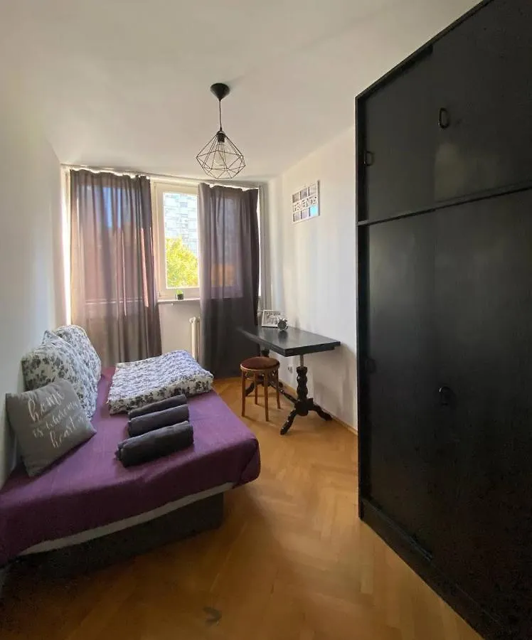 Krochmalna room 1 Warszawa